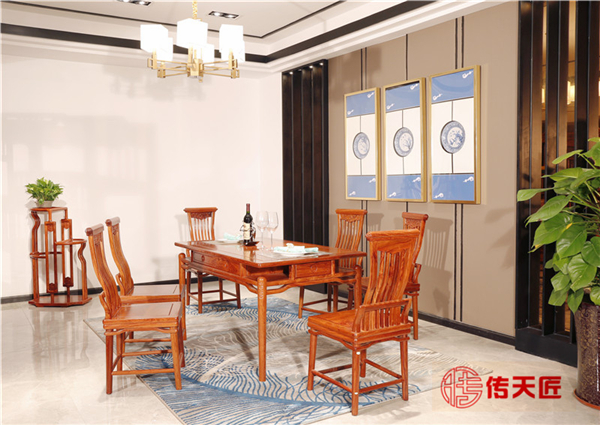 传天匠红木《至善餐桌》